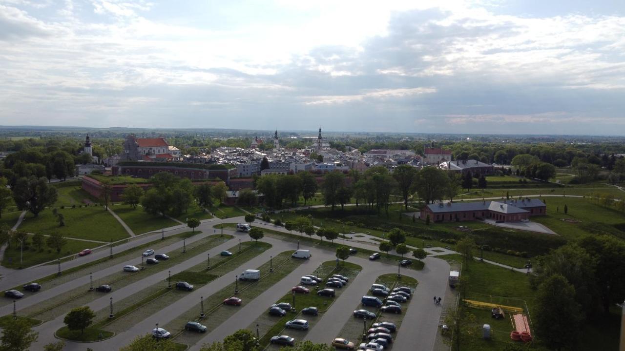 Apartament Stacja Starowka Appartamento Zamość Esterno foto
